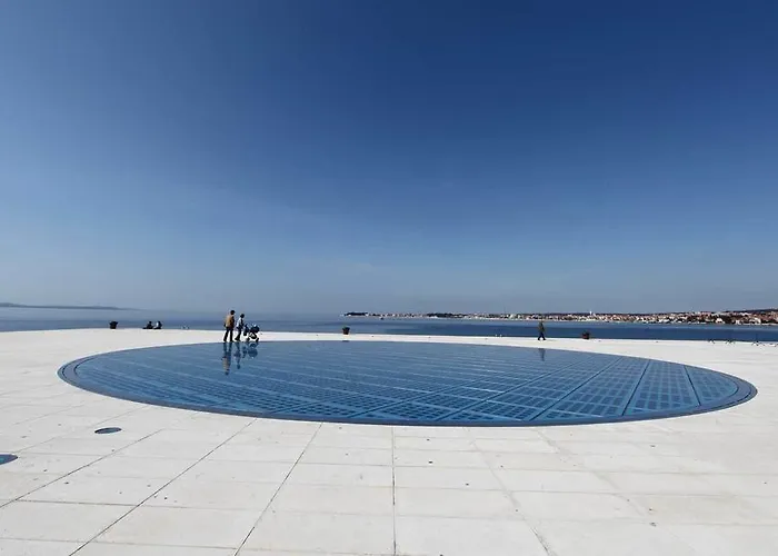 Apartments Zara זאדאר