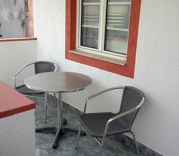 Apartments Zara דירה זאדאר