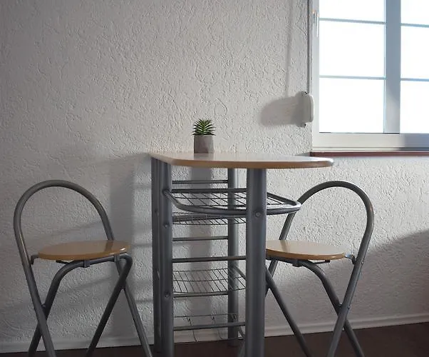 Apartments Zara شقة زادار