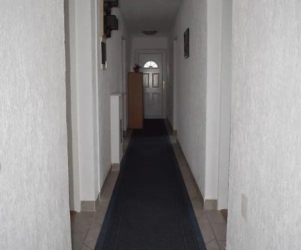 Apartments Zara זאדאר